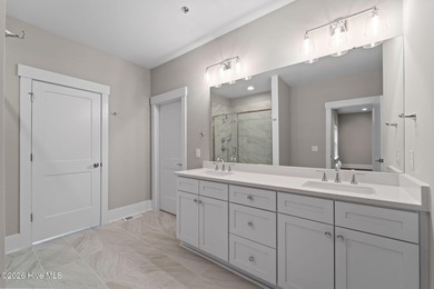 Experience resort-style living in Pinehurst in this on Pinehurst  No. 6 Golf Course in North Carolina - for sale on GolfHomes.com, golf home, golf lot