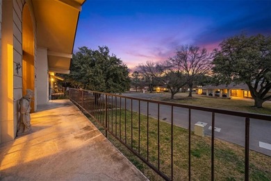 Gorgeous condo located in the most desirable Ridglea Country on Ridglea Golf Course in Texas - for sale on GolfHomes.com, golf home, golf lot
