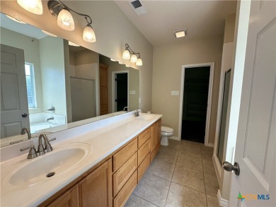 Beautiful custom 4BD/2BA home located just a golf cart ride away on Gatesville Country Club in Texas - for sale on GolfHomes.com, golf home, golf lot