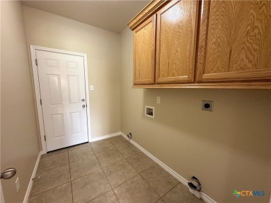 Beautiful custom 4BD/2BA home located just a golf cart ride away on Gatesville Country Club in Texas - for sale on GolfHomes.com, golf home, golf lot