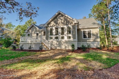 This beautiful 3BR/3.5BA custom built home by Greenwatch on Lockwood Folly Country Club in North Carolina - for sale on GolfHomes.com, golf home, golf lot