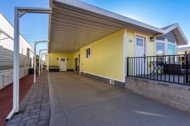 This beautifully updated park model home offers the perfect on Viewpoint Golf Resort in Arizona - for sale on GolfHomes.com, golf home, golf lot