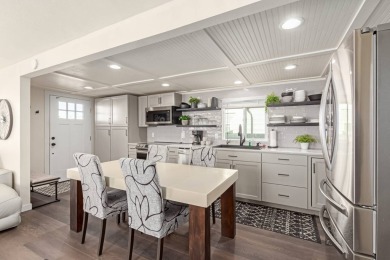 This beautifully updated park model home offers the perfect on Viewpoint Golf Resort in Arizona - for sale on GolfHomes.com, golf home, golf lot