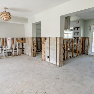 Under contract-accepting backup offers. *CASH ONLY* Being sold on The Renaisssance Vinoy Golf Club in Florida - for sale on GolfHomes.com, golf home, golf lot