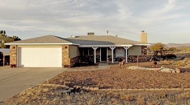 Beautiful home in the Valle Vista Golf Course Community, nestled on Valle Vista Golf Course in Arizona - for sale on GolfHomes.com, golf home, golf lot