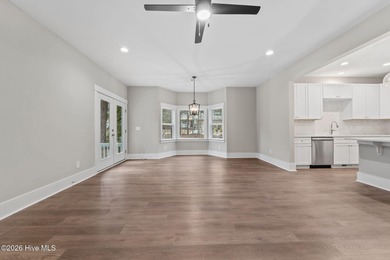 Experience resort-style living in Pinehurst in this on Pinehurst  No. 6 Golf Course in North Carolina - for sale on GolfHomes.com, golf home, golf lot