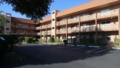 Enjoy peaceful 55+ living in this well-kept 2-bed, 2-bath condo on Sunrise Lakes Phase IV Golf Course in Florida - for sale on GolfHomes.com, golf home, golf lot