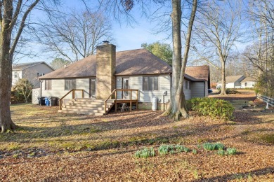 If you have a dreamed of being able to live in Cobb's Glen but on Cobbs Glen Country Club in South Carolina - for sale on GolfHomes.com, golf home, golf lot