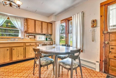 Discover the potential of this 3-bedroom, 1-bath ranch-style on Indian Mountain Golf Course in Pennsylvania - for sale on GolfHomes.com, golf home, golf lot