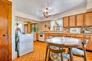 Discover the potential of this 3-bedroom, 1-bath ranch-style on Indian Mountain Golf Course in Pennsylvania - for sale on GolfHomes.com, golf home, golf lot