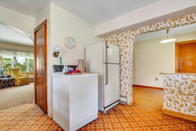 Discover the potential of this 3-bedroom, 1-bath ranch-style on Indian Mountain Golf Course in Pennsylvania - for sale on GolfHomes.com, golf home, golf lot