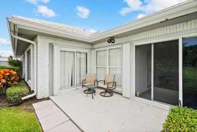 Spacious, light-filled Expanded Whitehall model with a on  in Florida - for sale on GolfHomes.com, golf home, golf lot