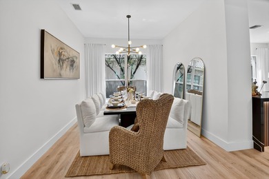 NEW ROOF!!!! MOVE-IN READY HOME IN ABERDEEN.55+ COMMUNITY on Aberdeen Golf and Country Club in Florida - for sale on GolfHomes.com, golf home, golf lot