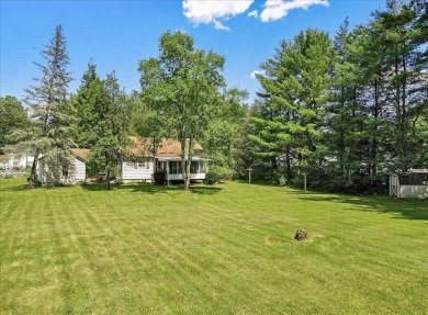 Discover the potential of this 3-bedroom, 1-bath ranch-style on Indian Mountain Golf Course in Pennsylvania - for sale on GolfHomes.com, golf home, golf lot