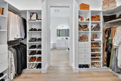 NEW ROOF!!!! MOVE-IN READY HOME IN ABERDEEN.55+ COMMUNITY on Aberdeen Golf and Country Club in Florida - for sale on GolfHomes.com, golf home, golf lot