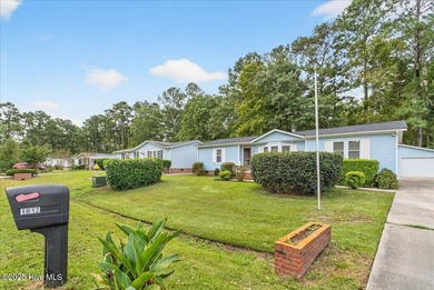 Well priced with motivated sellers-an excellent opportunity in a on Thistle Golf Club in North Carolina - for sale on GolfHomes.com, golf home, golf lot
