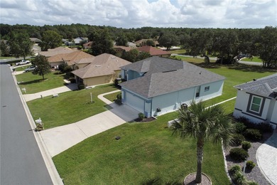 Priced to sell, now vacant! Come and see this charming 2-bedroom on Twisted Oaks Golf Club in Florida - for sale on GolfHomes.com, golf home, golf lot