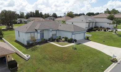 Priced to sell, now vacant! Come and see this charming 2-bedroom on Twisted Oaks Golf Club in Florida - for sale on GolfHomes.com, golf home, golf lot