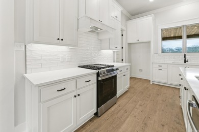 Beautiful New 5BR 3.5BA 3 Car Garage on 1/2 AC lot in Augusta on Rolling Hills Country Club Inc in Arkansas - for sale on GolfHomes.com, golf home, golf lot