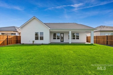 Welcome to the astounding 2,438 SQ FT Tamarack by Tresidio Homes on Falcon Crest Golf Club in Idaho - for sale on GolfHomes.com, golf home, golf lot