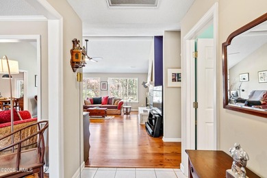 Welcome to 10 Moultrie Court on Lady's Island, located in the on  in South Carolina - for sale on GolfHomes.com, golf home, golf lot