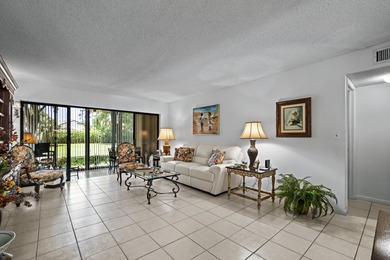 Well Kept, updated 1st floor 2 bdrm 2 bath condo in 55+ gated on Boca Delray Golf and Country Club in Florida - for sale on GolfHomes.com, golf home, golf lot