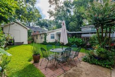 Welcome outdoor lovers to these 4 beds 2 baths with a private in on Tenison Park Golf Club in Texas - for sale on GolfHomes.com, golf home, golf lot