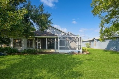 FABULOUS HOME ON GOLF COURSE ~ Move-In-Ready! This lovely on Meadow Oaks Golf and Country Club in Florida - for sale on GolfHomes.com, golf home, golf lot