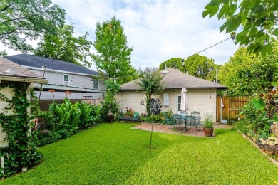 Welcome outdoor lovers to these 4 beds 2 baths with a private in on Tenison Park Golf Club in Texas - for sale on GolfHomes.com, golf home, golf lot