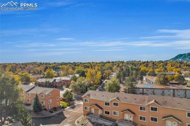 Introducing a luxurious new home nestled in the heart of on Patty Jewett Golf Course in Colorado - for sale on GolfHomes.com, golf home, golf lot