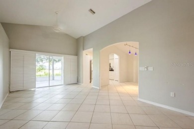 FABULOUS HOME ON GOLF COURSE ~ Move-In-Ready! This lovely on Meadow Oaks Golf and Country Club in Florida - for sale on GolfHomes.com, golf home, golf lot