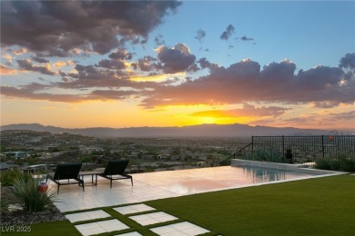 Christopher Homes, Vu Estates Luxury Home collection in on Dragon Ridge Country Club in Nevada - for sale on GolfHomes.com, golf home, golf lot