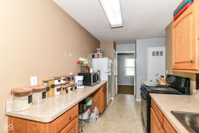 Charming Duplex Near Edgewood Golf Course - Great Investment on Edgewood Golf Club in Indiana - for sale on GolfHomes.com, golf home, golf lot
