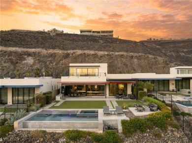 Christopher Homes, Vu Estates Luxury Home collection in on Dragon Ridge Country Club in Nevada - for sale on GolfHomes.com, golf home, golf lot