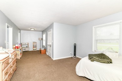 Charming Duplex Near Edgewood Golf Course - Great Investment on Edgewood Golf Club in Indiana - for sale on GolfHomes.com, golf home, golf lot