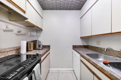 Are you looking for a maintenance free lifestyle with plenty of on The Meadows Golf and Country Club in Florida - for sale on GolfHomes.com, golf home, golf lot