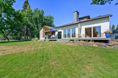 Nestled on the 7th green and 8th teebox of Avondale Golf Course on Avondale Golf and Tennis Club in Idaho - for sale on GolfHomes.com, golf home, golf lot