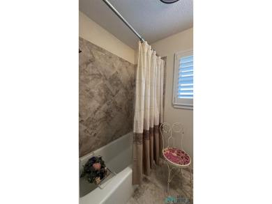 Would you like to live close to the golf course where you can on Lovington Country Club in New Mexico - for sale on GolfHomes.com, golf home, golf lot