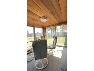 Would you like to live close to the golf course where you can on Lovington Country Club in New Mexico - for sale on GolfHomes.com, golf home, golf lot