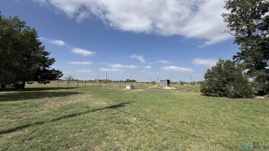 Would you like to live close to the golf course where you can on Lovington Country Club in New Mexico - for sale on GolfHomes.com, golf home, golf lot