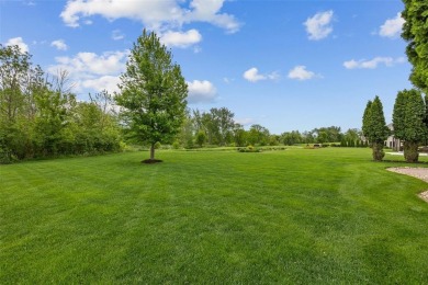If you are looking for a luxury home in Marion with a convenient on Hunters Ridge Golf Course in Iowa - for sale on GolfHomes.com, golf home, golf lot
