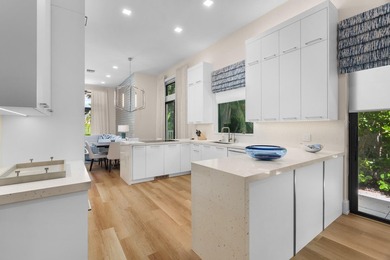 Immaculate, completely renovated MOVE IN READY 3 bedrooms with 3 on Addison Reserve in Florida - for sale on GolfHomes.com, golf home, golf lot