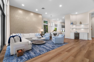 Immaculate, completely renovated MOVE IN READY 3 bedrooms with 3 on Addison Reserve in Florida - for sale on GolfHomes.com, golf home, golf lot