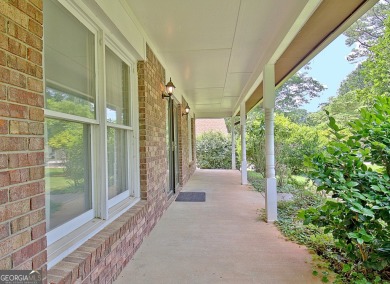 This is your opportunity to live in the heart of Peachtree City on Braelinn Golf Club in Georgia - for sale on GolfHomes.com, golf home, golf lot