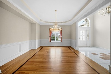 Welcome to Briar Ridge, a gated golf course community. This on Briar Ridge Country Club in Indiana - for sale on GolfHomes.com, golf home, golf lot