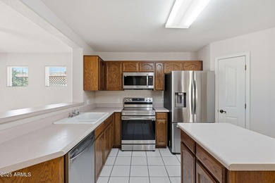 Charming 2BR + Den Winterhaven Home in 55+ Community


 on Pueblo Del Sol Country Club in Arizona - for sale on GolfHomes.com, golf home, golf lot