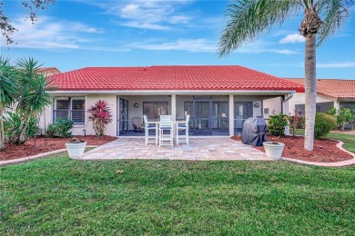 Beautifully updated detached condo w/premium views overlooking on Cross Creek Country Club in Florida - for sale on GolfHomes.com, golf home, golf lot