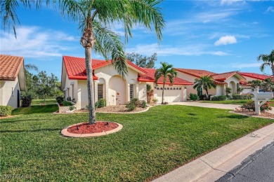 Beautifully updated detached condo w/premium views overlooking on Cross Creek Country Club in Florida - for sale on GolfHomes.com, golf home, golf lot