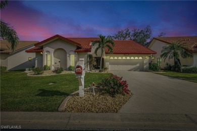 Beautifully updated detached condo w/premium views overlooking on Cross Creek Country Club in Florida - for sale on GolfHomes.com, golf home, golf lot