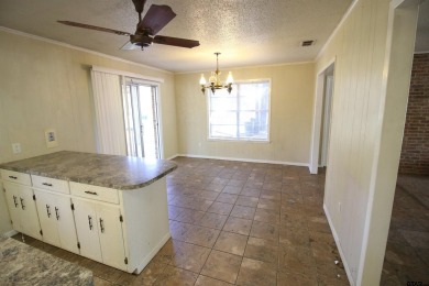 *** Price Reduction!!***The seller just had a new roof installed on Hide-A-Way Lake Golf Course in Texas - for sale on GolfHomes.com, golf home, golf lot